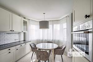 3-к квартира, вторичка, 82м2, 9/17 этаж
