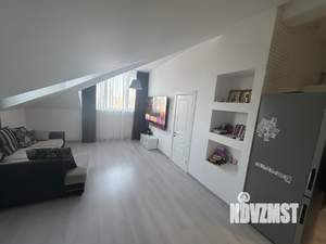 2-к квартира, вторичка, 64м2, 4/4 этаж