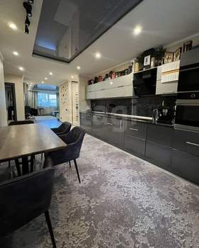 3-к квартира, вторичка, 96м2, 2/17 этаж