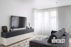 1-к квартира, вторичка, 40м2, 18/44 этаж