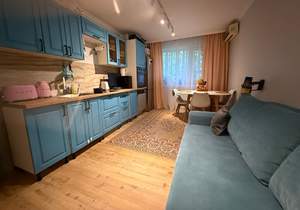 2-к квартира, вторичка, 44м2, 1/5 этаж