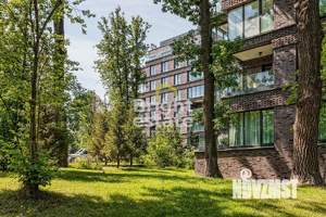 4-к квартира, вторичка, 200м2, 7/8 этаж