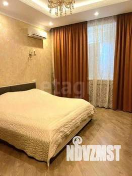 4-к квартира, вторичка, 166м2, 8/8 этаж