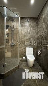 4-к квартира, вторичка, 144м2, 38/44 этаж