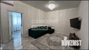 2-к квартира, вторичка, 63м2, 1/9 этаж