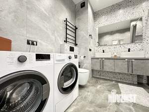 4-к квартира, вторичка, 150м2, 3/3 этаж