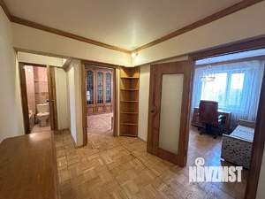 3-к квартира, вторичка, 62м2, 9/9 этаж