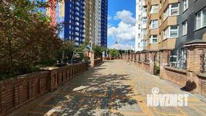 3-к квартира, вторичка, 43м2, 42/44 этаж