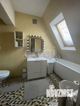 2-к квартира, вторичка, 138м2, 3/5 этаж