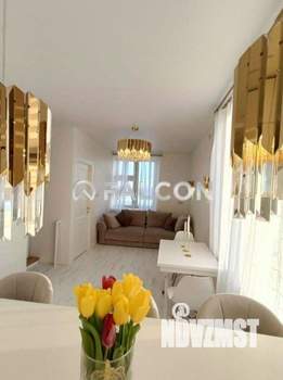 3-к квартира, вторичка, 71м2, 43/44 этаж