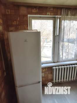 2-к квартира, вторичка, 42м2, 1/5 этаж