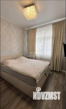 2-к квартира, вторичка, 63м2, 1/9 этаж