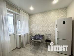 2-к квартира, вторичка, 64м2, 16/22 этаж