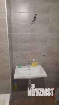 2-к квартира, вторичка, 61м2, 2/13 этаж