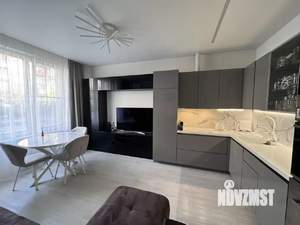 3-к квартира, вторичка, 65м2, 1/8 этаж