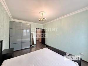 2-к квартира, вторичка, 64м2, 2/18 этаж