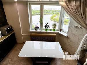 3-к квартира, вторичка, 130м2, 18/25 этаж
