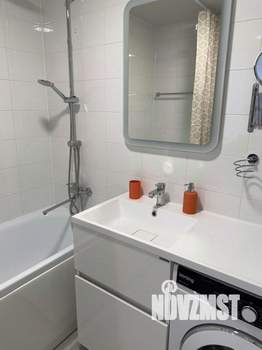 2-к квартира, вторичка, 40м2, 8/9 этаж