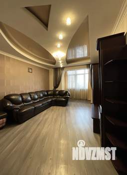 3-к квартира, вторичка, 105м2, 3/5 этаж