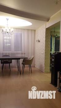 4-к квартира, вторичка, 104м2, 7/17 этаж