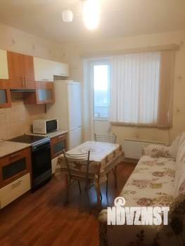 1-к квартира, вторичка, 46м2, 10/17 этаж