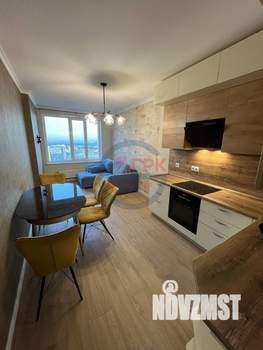 2-к квартира, вторичка, 58м2, 27/33 этаж