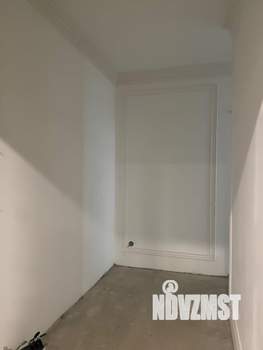 2-к квартира, вторичка, 61м2, 1/10 этаж