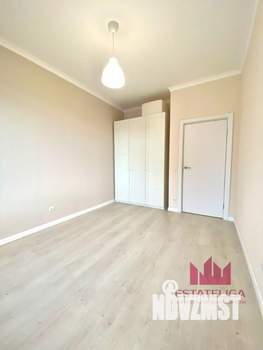 3-к квартира, вторичка, 75м2, 28/33 этаж