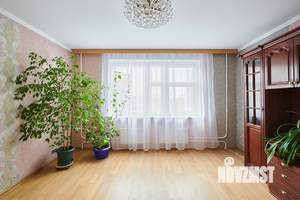 2-к квартира, вторичка, 56м2, 8/10 этаж