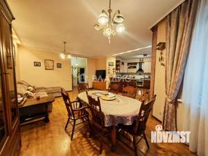 1-к квартира, вторичка, 61м2, 4/10 этаж