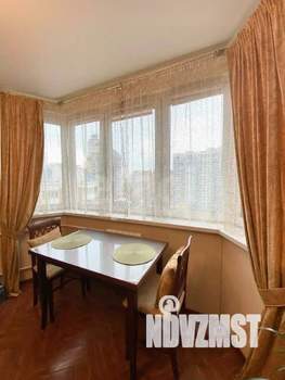 2-к квартира, вторичка, 58м2, 12/20 этаж