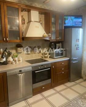 2-к квартира, вторичка, 71м2, 5/17 этаж