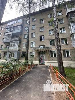 2-к квартира, вторичка, 40м2, 5/5 этаж