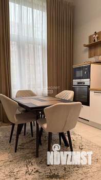 2-к квартира, вторичка, 57м2, 1/9 этаж