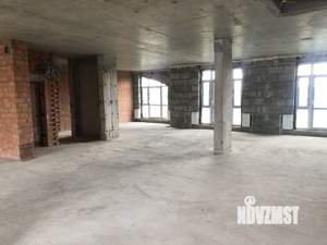 4-к квартира, вторичка, 165м2, 5/5 этаж