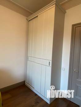 4-к квартира, вторичка, 139м2, 1/3 этаж