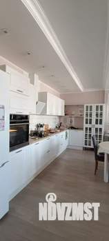 3-к квартира, вторичка, 96м2, 11/12 этаж
