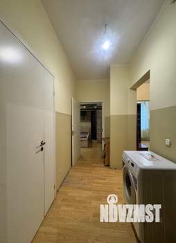 2-к квартира, вторичка, 56м2, 6/18 этаж