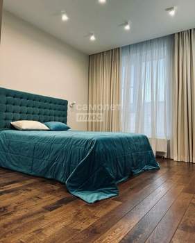 3-к квартира, вторичка, 90м2, 3/3 этаж