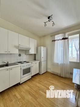 2-к квартира, вторичка, 54м2, 12/18 этаж