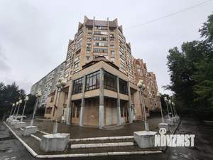 4-к квартира, вторичка, 135м2, 10/12 этаж