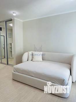 Студия квартира, вторичка, 32м2, 27/32 этаж