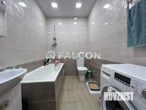 2-к квартира, вторичка, 52м2, 3/25 этаж