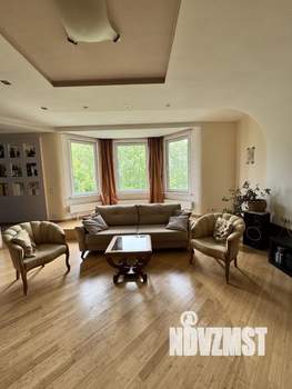 3-к квартира, вторичка, 100м2, 3/4 этаж