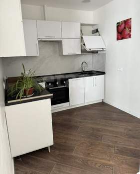 2-к квартира, вторичка, 67м2, 13/22 этаж