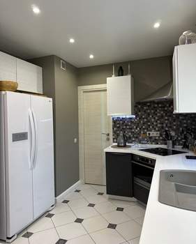3-к квартира, вторичка, 85м2, 9/21 этаж