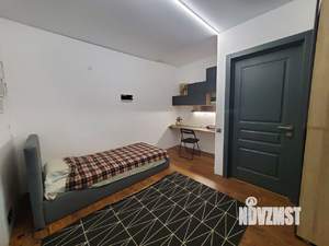 3-к квартира, вторичка, 280м2, 2/4 этаж
