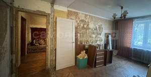 3-к квартира, вторичка, 57м2, 1/5 этаж