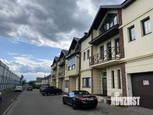 3-к квартира, вторичка, 110м2, 3/3 этаж