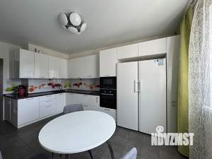 3-к квартира, вторичка, 95м2, 18/22 этаж